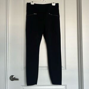 14S White House Black Market Runway Leggings